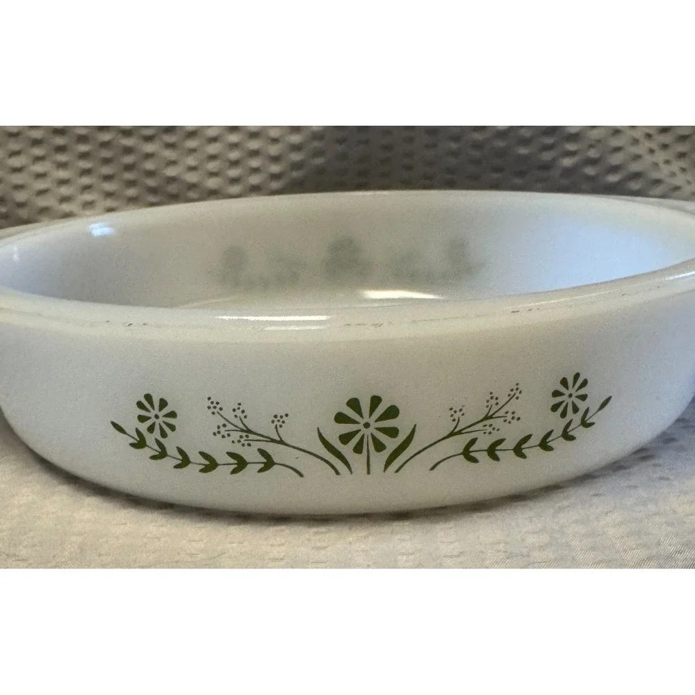 Vintage Glasbake Green Daisy Round 8